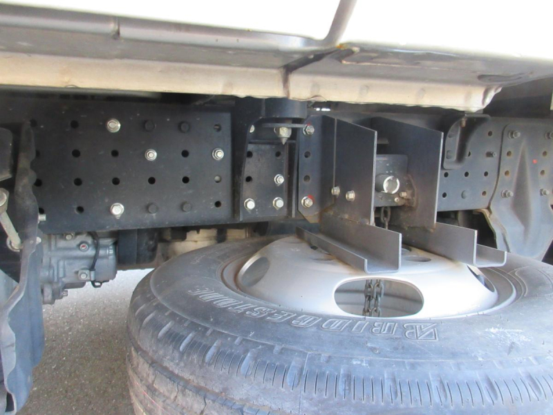 Wキャブ6人乗り 鉄床 ナビ 電格ミラー リヤヒーター|中古トラックの販売・買取・査定のアイナビ