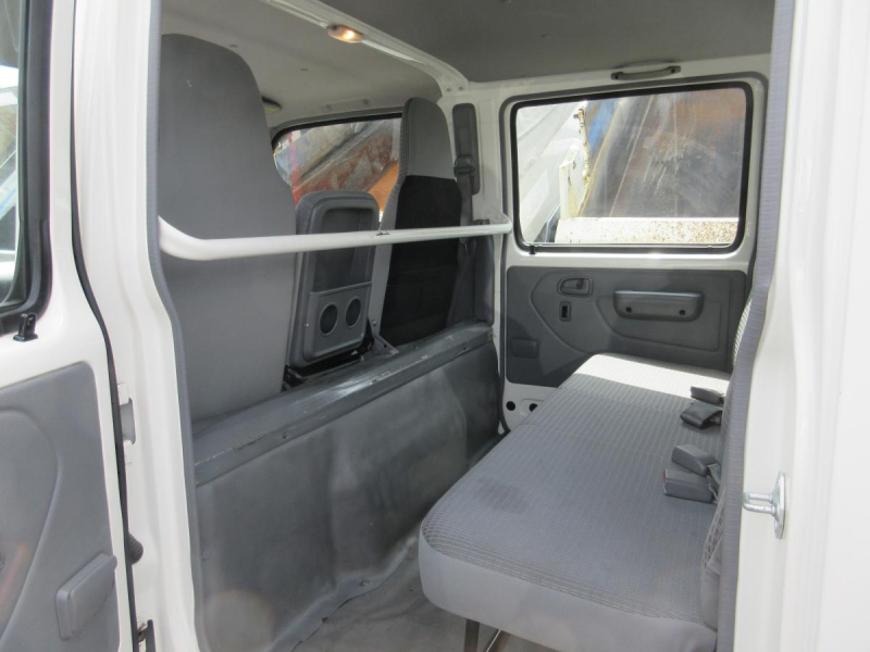 Wキャブ アーム式パワーゲート ナビ|中古トラックの販売・買取・査定のアイナビ