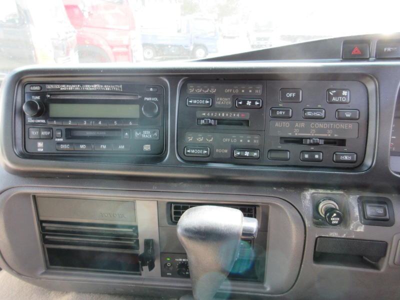 29人乗り ロング ハイルーフ 自動スィングドア|中古トラックの販売・買取・査定のアイナビ