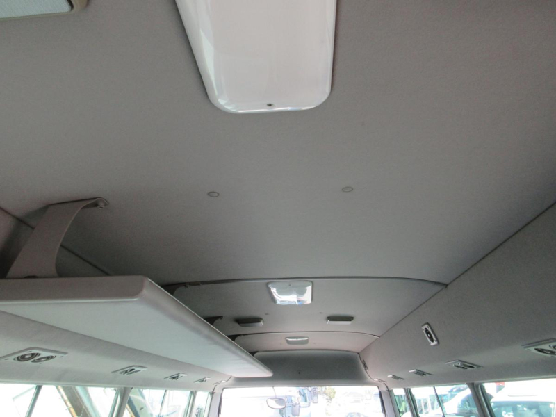 29人乗り ロング ハイルーフ 自動スィングドア|中古トラックの販売・買取・査定のアイナビ