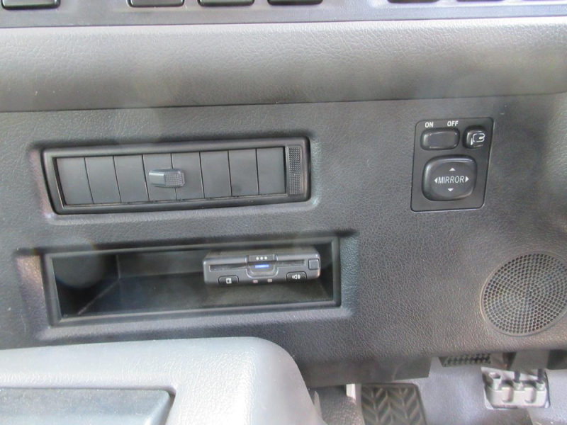 29人乗り 自動ドア バックカメラ Dレコーダー付|中古トラックの販売・買取・査定のアイナビ