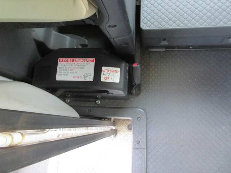 29人乗り 自動ドア バックカメラ Dレコーダー付|中古トラックの販売・買取・査定のアイナビ