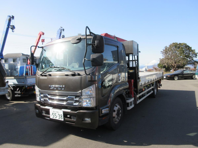 4段クレーン ラジコン付 アルミブロック Rエアサス|中古トラックの販売・買取・査定のアイナビ