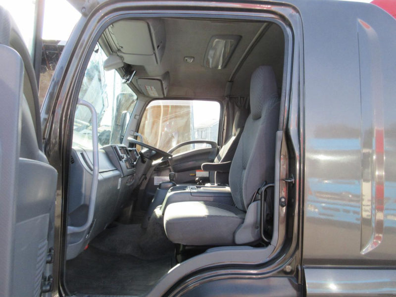 4段クレーン ラジコン付 アルミブロック Rエアサス|中古トラックの販売・買取・査定のアイナビ