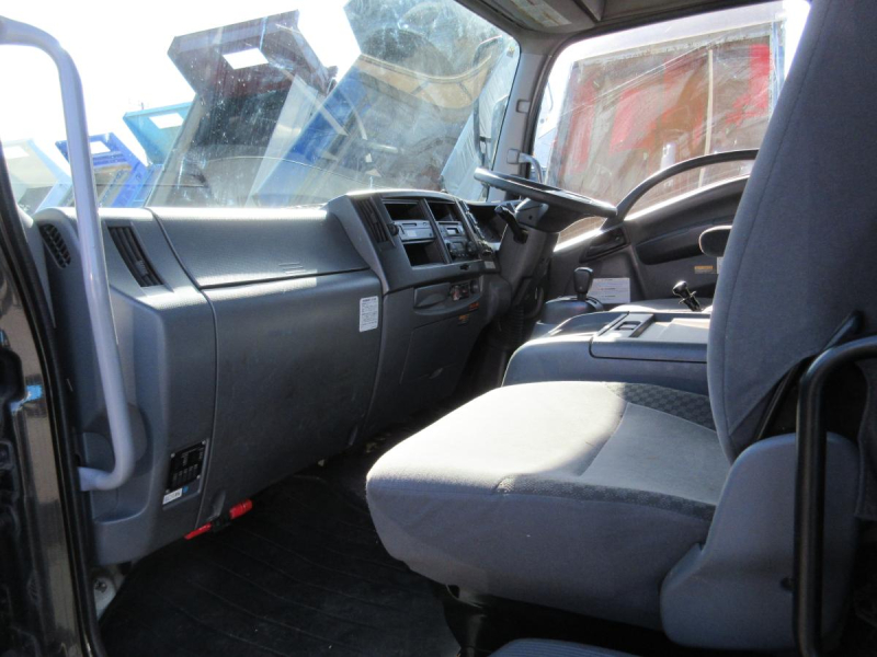 4段クレーン ラジコン付 アルミブロック Rエアサス|中古トラックの販売・買取・査定のアイナビ