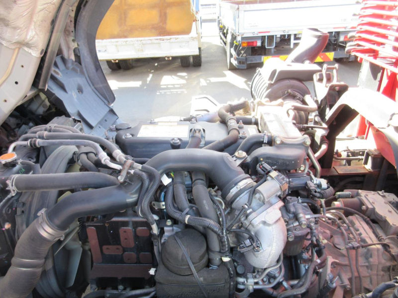 4段クレーン ラジコン付 アルミブロック Rエアサス|中古トラックの販売・買取・査定のアイナビ