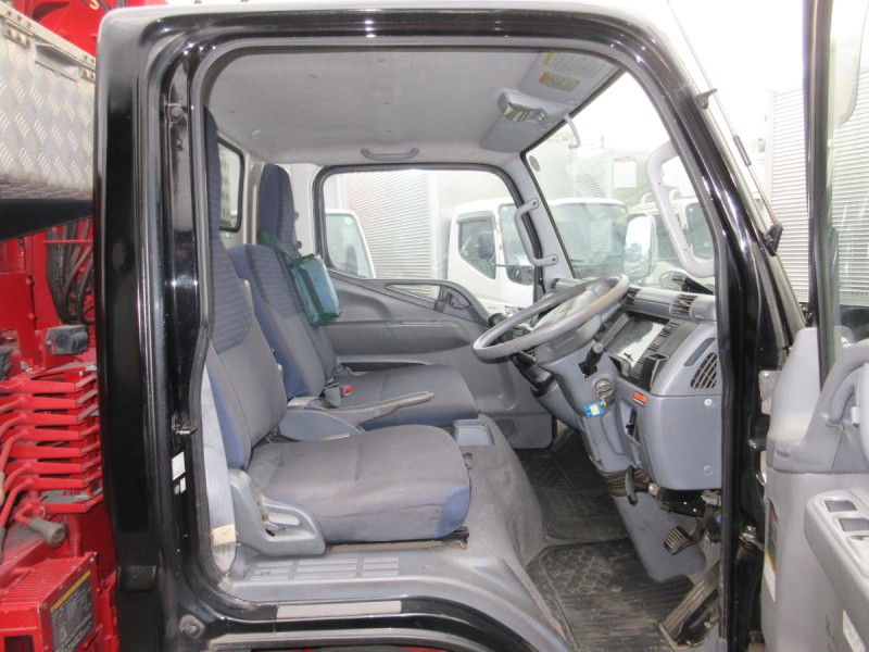 ハイジャッキ 3段クレーン・ラジコン付 2.6t吊|中古トラックの販売・買取・査定のアイナビ