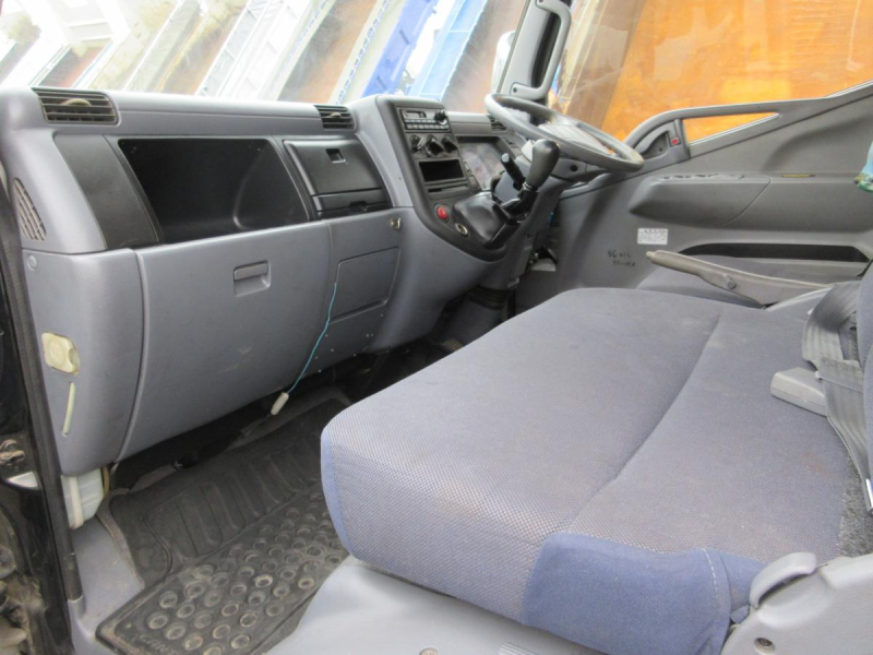 ハイジャッキ 3段クレーン・ラジコン付 2.6t吊|中古トラックの販売・買取・査定のアイナビ