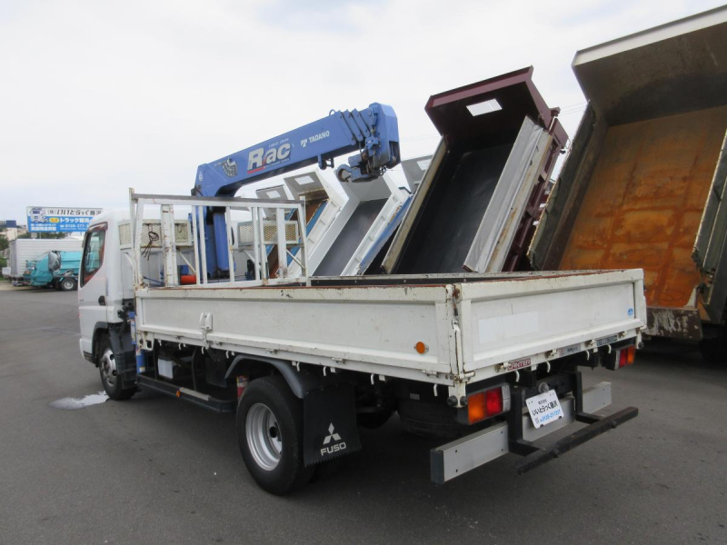 4段ラジコン付 2.6t吊り 木床 高床|中古トラックの販売・買取・査定のアイナビ