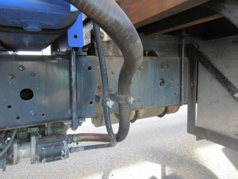 5段クレーン ラジコン付 木床 エアサスシート|中古トラックの販売・買取・査定のアイナビ