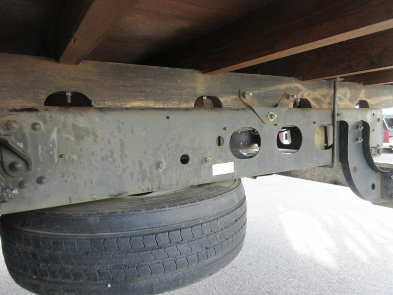 5段クレーン ラジコン付 木床 エアサスシート|中古トラックの販売・買取・査定のアイナビ