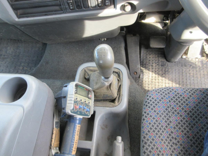 5段クレーン ラジコン付 木床 エアサスシート|中古トラックの販売・買取・査定のアイナビ