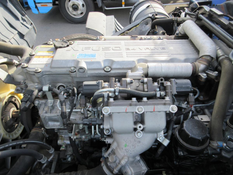 5段クレーン ラジコン付 木床 エアサスシート|中古トラックの販売・買取・査定のアイナビ