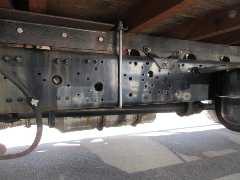 5段クレーンラジコン付 2.9t吊 差し違い 角足|中古トラックの販売・買取・査定のアイナビ