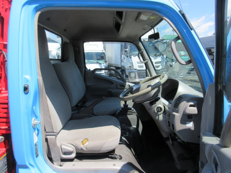 3段クレーン Dレコーダー ETC|中古トラックの販売・買取・査定のアイナビ