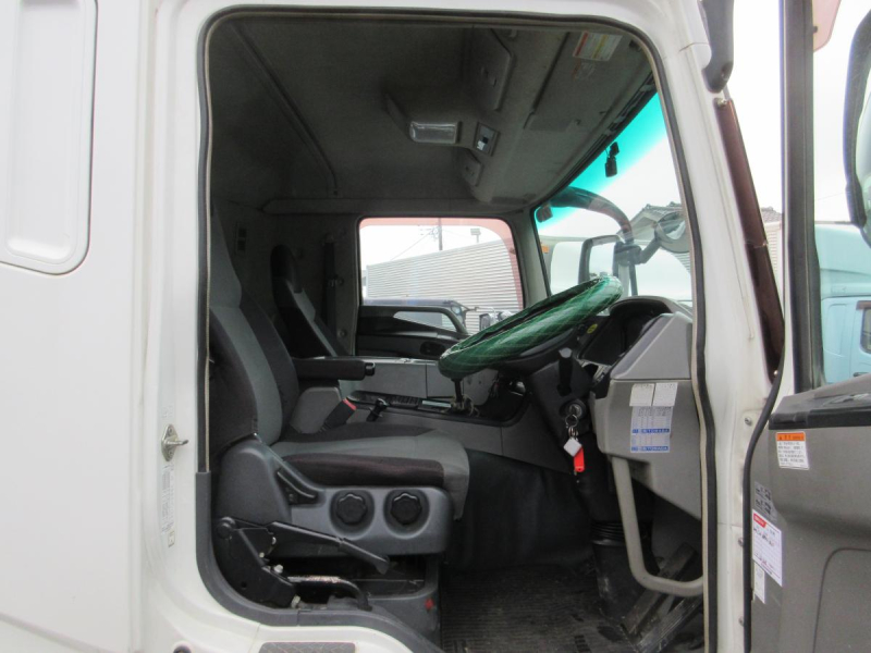 船底 電動コボレーン 内長510cm|中古トラックの販売・買取・査定のアイナビ