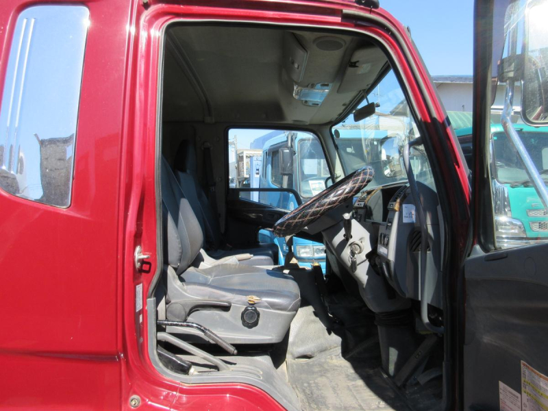 ETC ナビ ベット付き|中古トラックの販売・買取・査定のアイナビ