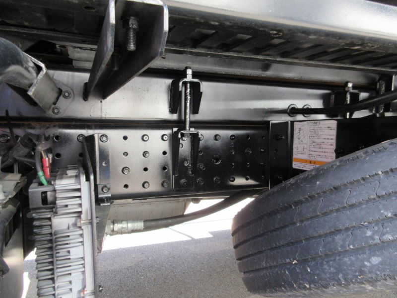 フラトップ ラジコン付 アユミ板(手動) ウィンチ|中古トラックの販売・買取・査定のアイナビ