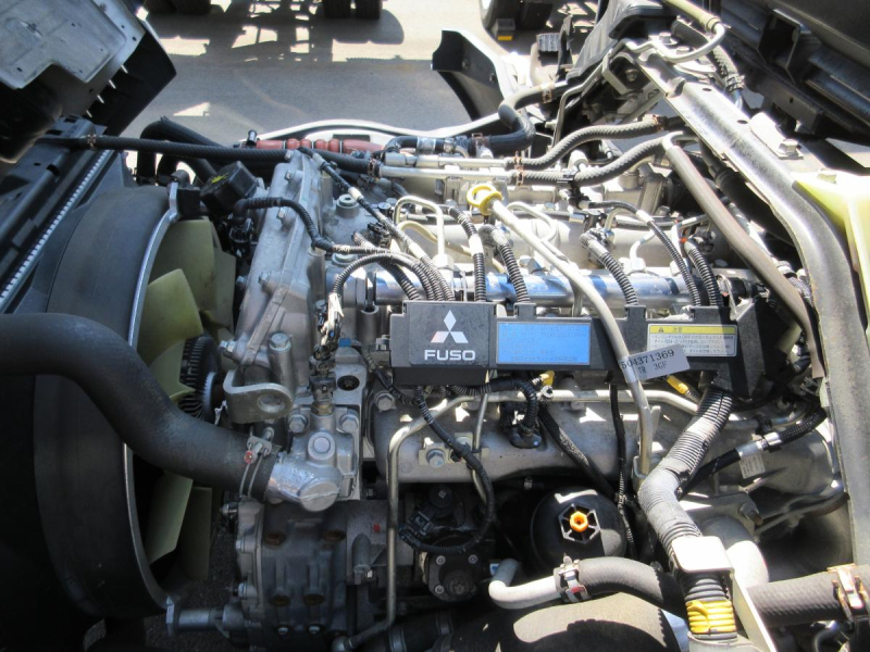 フラトップ ラジコン付 アユミ板(手動) ウィンチ|中古トラックの販売・買取・査定のアイナビ