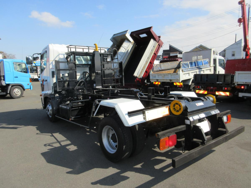 フックロール ツインホイスト Dレコーダー ETC|中古トラックの販売・買取・査定のアイナビ