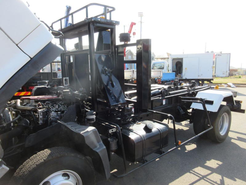 フックロール ツインホイスト Dレコーダー ETC|中古トラックの販売・買取・査定のアイナビ