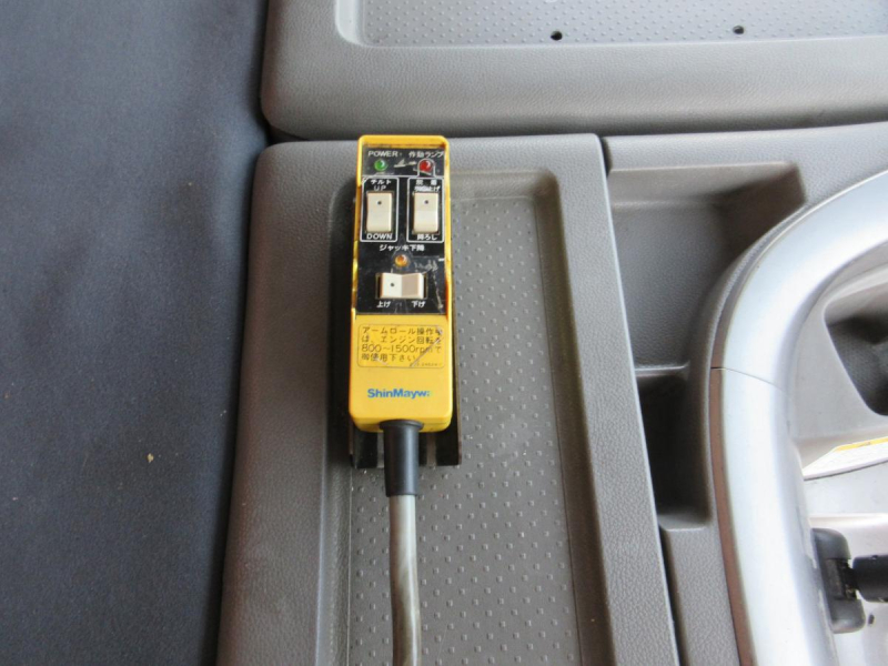 ツインホイスト 2デフ|中古トラックの販売・買取・査定のアイナビ