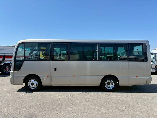 乗車定員29人自動扉オートスイングドアリクライニング|中古トラックの販売・買取・査定のアイナビ