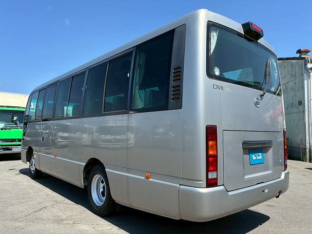 乗車定員29人自動扉オートスイングドアリクライニング|中古トラックの販売・買取・査定のアイナビ