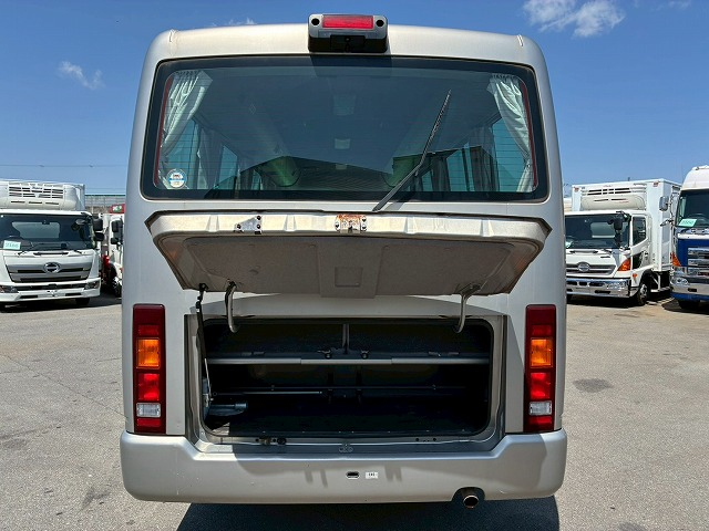 乗車定員29人自動扉オートスイングドアリクライニング|中古トラックの販売・買取・査定のアイナビ