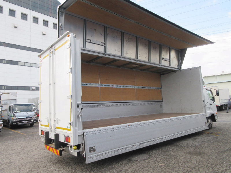 ★7220*2410*2410★7200ワイド★積載2400kg★6MT★|中古トラックの販売・買取・査定のアイナビ