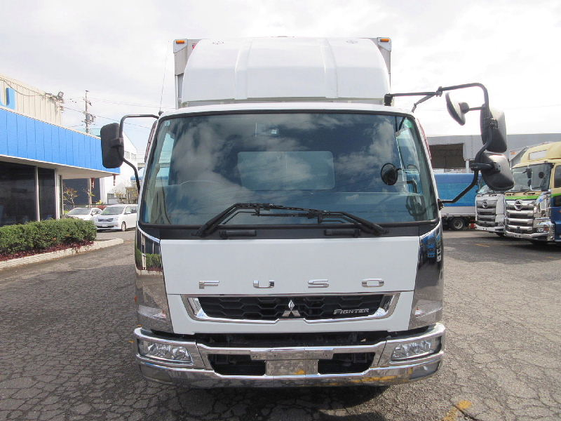 ★7220*2410*2410★7200ワイド★積載2400kg★6MT★|中古トラックの販売・買取・査定のアイナビ