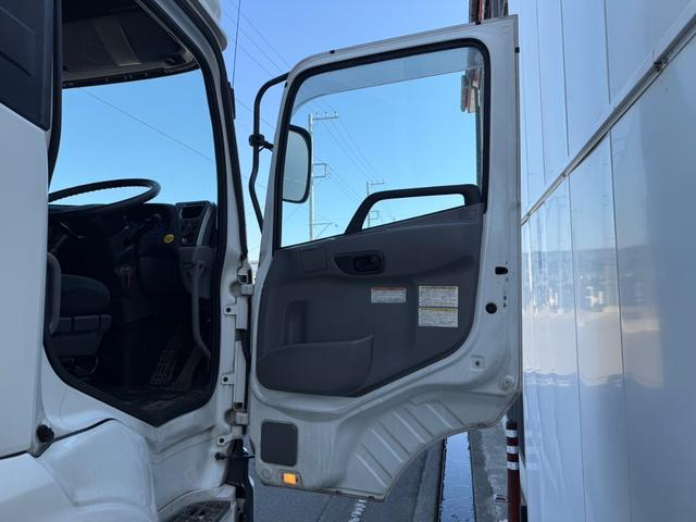 UDトラックス ウイング車 クオン|中古トラックの販売・買取・査定のアイナビ