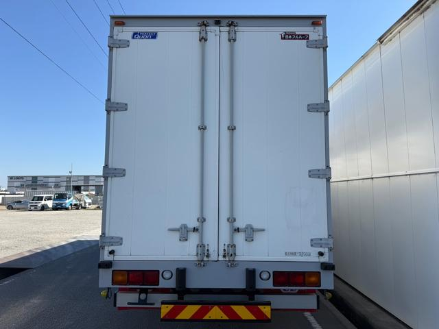 UDトラックス ウイング車 クオン|中古トラックの販売・買取・査定のアイナビ