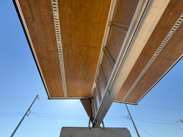 UDトラックス ウイング車 クオン|中古トラックの販売・買取・査定のアイナビ