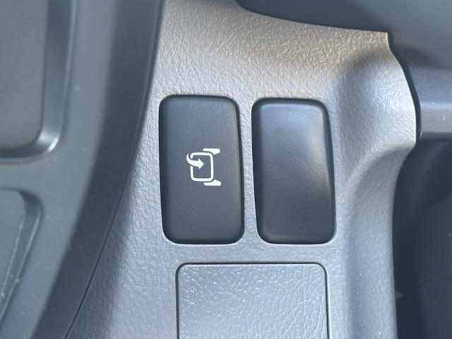 トヨタ|中古トラックの販売・買取・査定のアイナビ