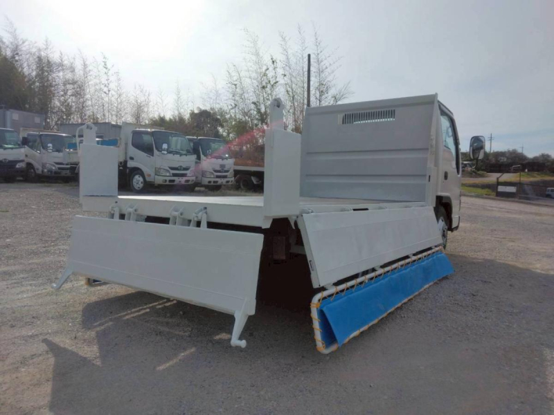 H18年 タイタン3t低床ダンプ No.1053|中古トラックの販売・買取・査定のアイナビ