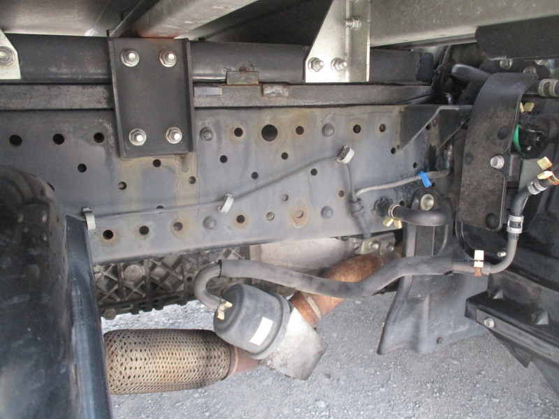 H28エルフアルミバン抹消時積載2t総重量5t未満|中古トラックの販売・買取・査定のアイナビ