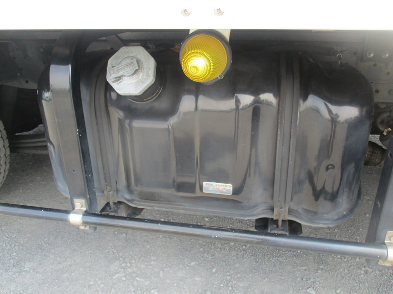 H28エルフアルミバン抹消時積載2t総重量5t未満|中古トラックの販売・買取・査定のアイナビ