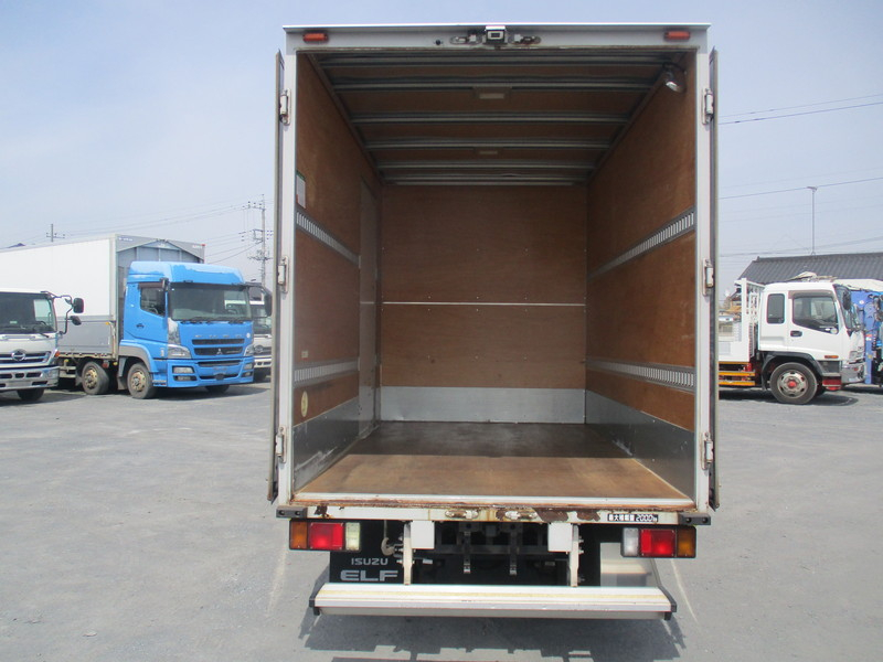 H28エルフアルミバン抹消時積載2t総重量5t未満|中古トラックの販売・買取・査定のアイナビ