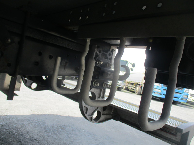 H28エルフアルミバン抹消時積載2t総重量5t未満|中古トラックの販売・買取・査定のアイナビ