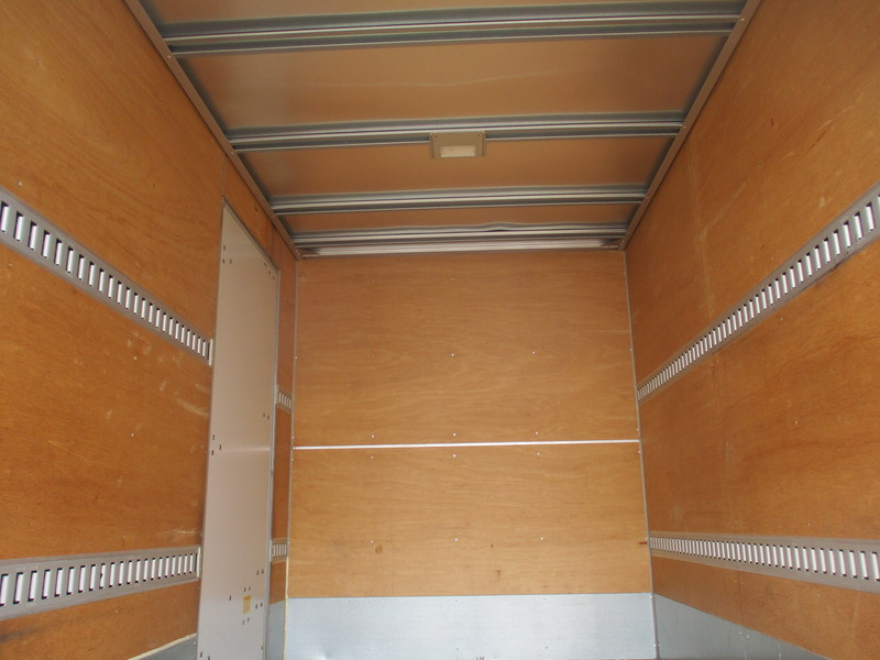 H28エルフアルミバン抹消時積載2t総重量5t未満|中古トラックの販売・買取・査定のアイナビ