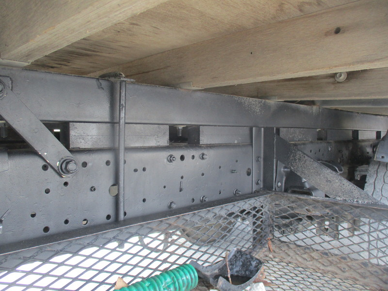 H15エルフタダノ製4段セルフクレーン検付ラジフック積載3.5t|中古トラックの販売・買取・査定のアイナビ