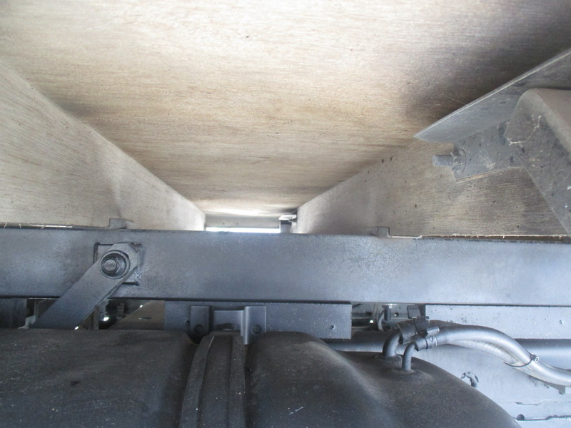 H15エルフタダノ製4段セルフクレーン検付ラジフック積載3.5t|中古トラックの販売・買取・査定のアイナビ