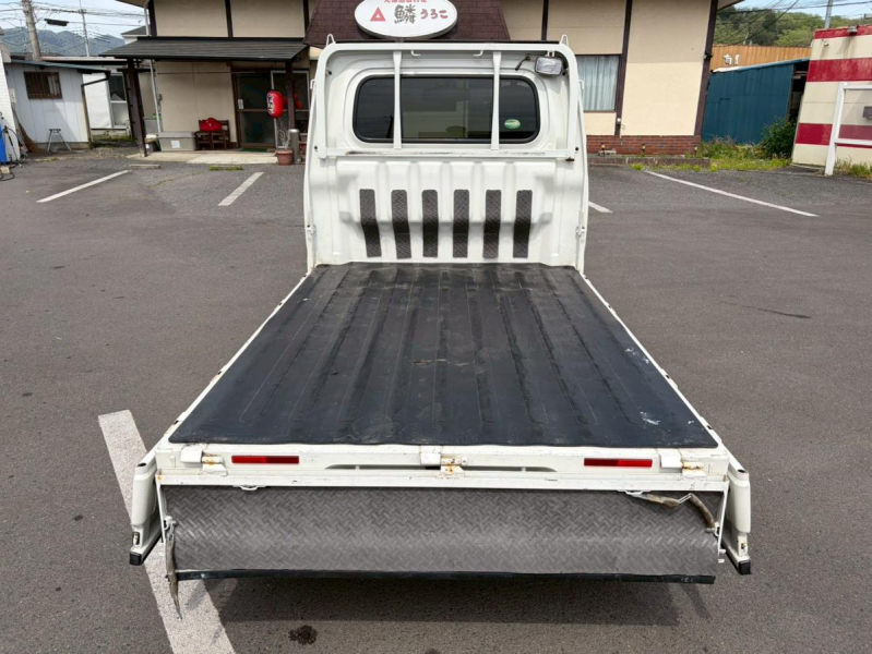 エクストラ4WDアルミホイールエアコン車検付き(R8/7/14)|中古トラックの販売・買取・査定のアイナビ