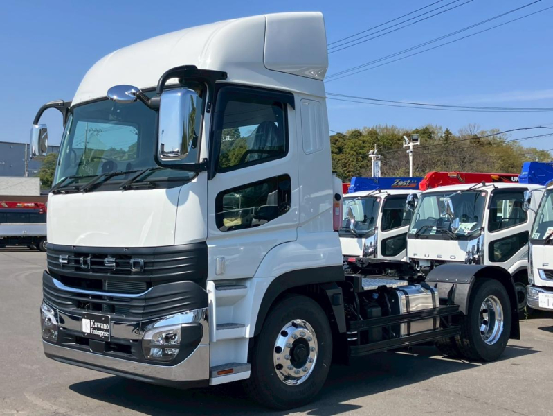 ☆未使用車 AT車 E尺 PTO スーパーハイルーフ ベッド付き|中古トラックの販売・買取・査定のアイナビ