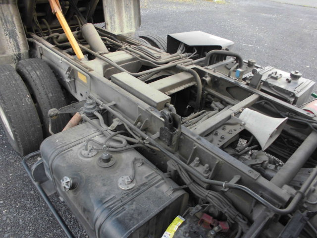 2Tパッカー車回転ダンプ式塵芥車新明和5立米元官公庁|中古トラックの販売・買取・査定のアイナビ