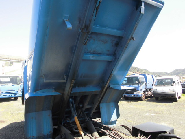 2.9Tパッカー車回転ダンプ式新明和塵芥車3Tクラス清掃車|中古トラックの販売・買取・査定のアイナビ