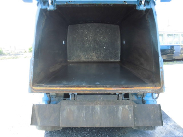 2.9Tパッカー車回転ダンプ式新明和塵芥車3Tクラス清掃車|中古トラックの販売・買取・査定のアイナビ