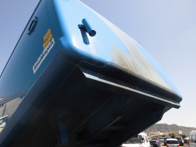 2.9Tパッカー車回転ダンプ式新明和塵芥車3Tクラス清掃車|中古トラックの販売・買取・査定のアイナビ