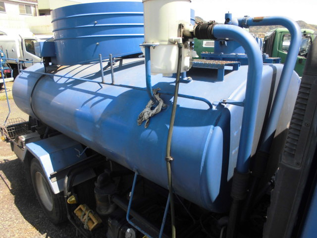 3700Lバキュームカー3.7t糞尿車モリタエコノス衛生車|中古トラックの販売・買取・査定のアイナビ